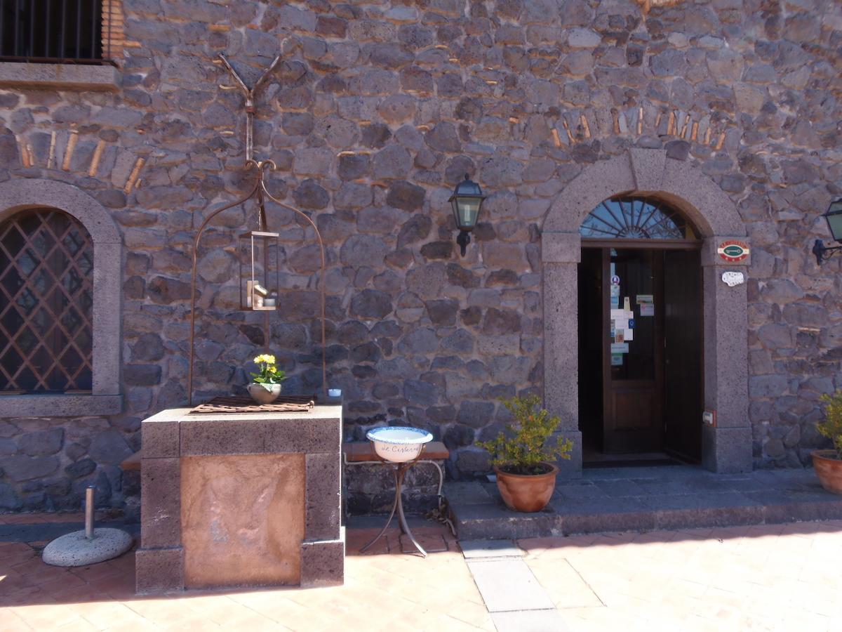 Hotel Le Cisterne Dell'Etna Calcerana-Marina Esterno foto