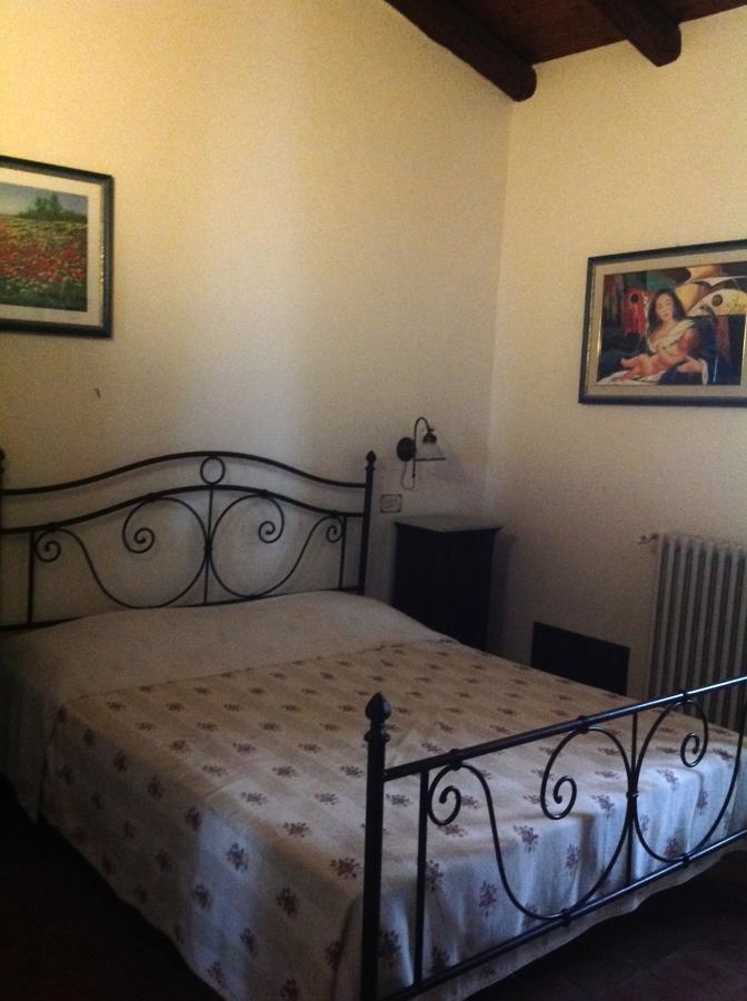 Hotel Le Cisterne Dell'Etna Calcerana-Marina Esterno foto