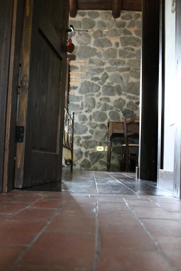 Hotel Le Cisterne Dell'Etna Calcerana-Marina Esterno foto